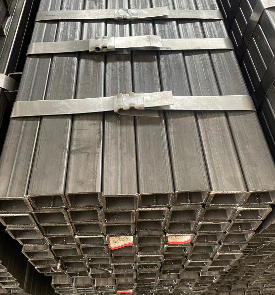 丰都工业用梯子 镀锌管焊接梯子 铁梯子方管梯