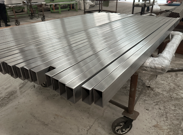 丰都新能源汽车用不锈钢方管 现货